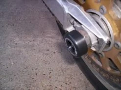 R&G SP0006BK Valdoppen Achterbrug Zwart Honda CCM R30 SM -Verkoop Van Motoraccessoires sp0006bk b 2165